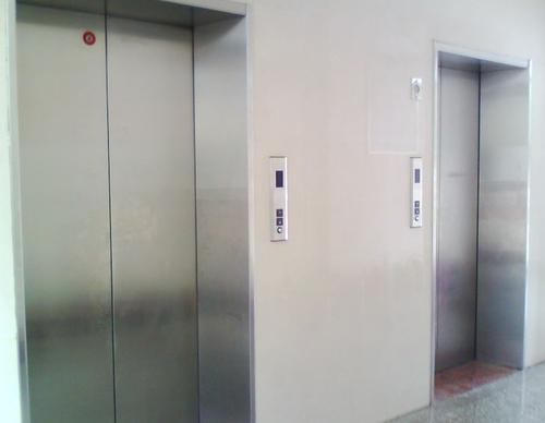 遵义电梯公司讲解电梯层门都有哪些要求